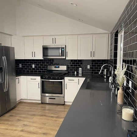 Gated Private House With Own Parking Sherman Oaks لوس أنجلوس المظهر الخارجي الصورة