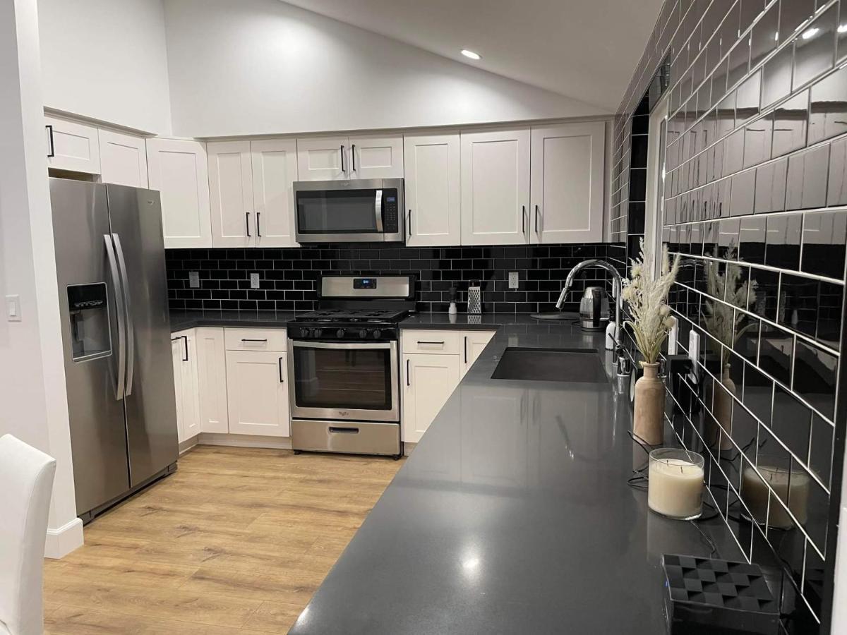Gated Private House With Own Parking Sherman Oaks لوس أنجلوس المظهر الخارجي الصورة