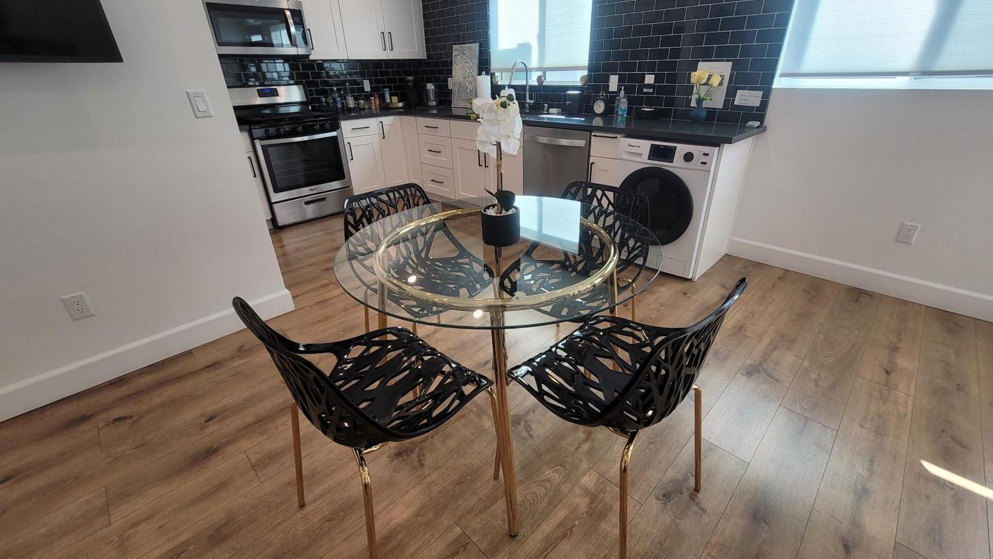 Gated Private House With Own Parking Sherman Oaks لوس أنجلوس المظهر الخارجي الصورة